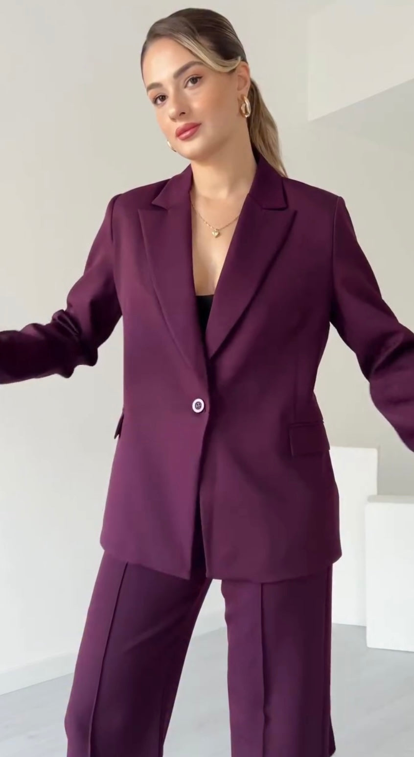 Genevieve Tweed Contrast Suit