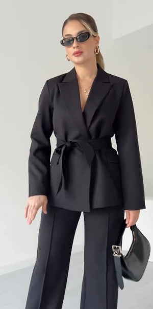 Genevieve Tweed Contrast Suit